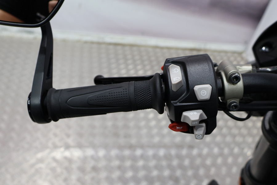 Imagen 8 de Triumph STREET TRIPLE RS Gasolina 122 CV