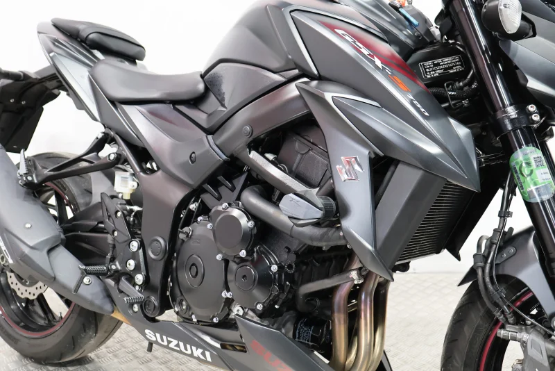 Imagen de Suzuki GSX S 750