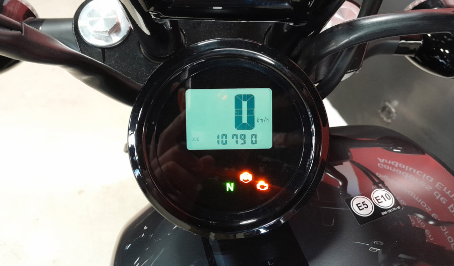 Imagen 2 de Yamaha XV950R BOLT RACER Gasolina 48 CV