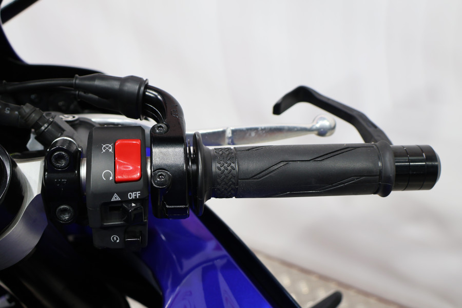 Imagen 9 de Yamaha R7 Gasolina 73 CV
