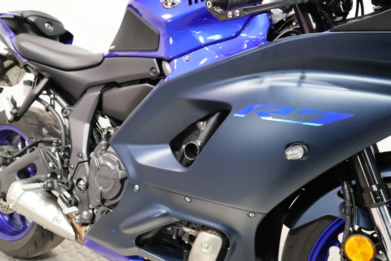 Imagen de Yamaha R7