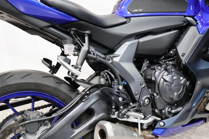 Imagen de Yamaha R7