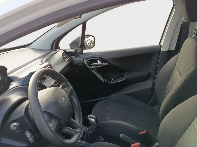 Imagen de Peugeot 208