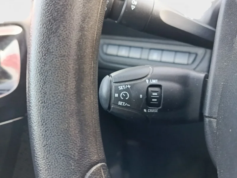 Imagen de Peugeot 208