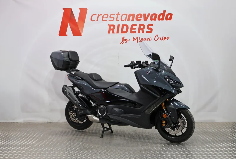 Imagen de Yamaha TMAX 560 TECH MAX