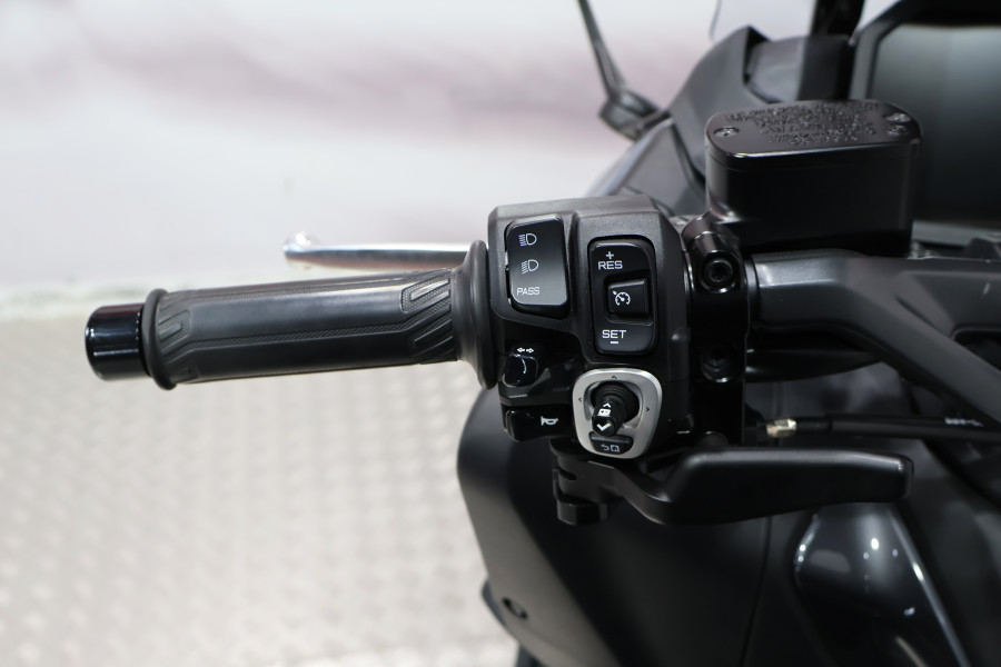 Imagen 8 de Yamaha TMAX 560 TECH MAX Gasolina 48 CV