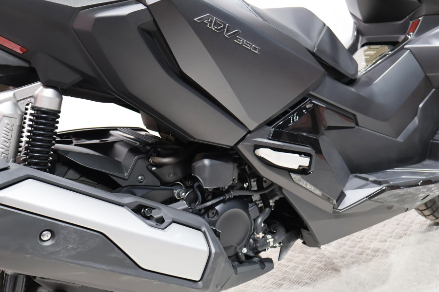 Imagen 14 de Honda ADV 350 Gasolina 30 CV