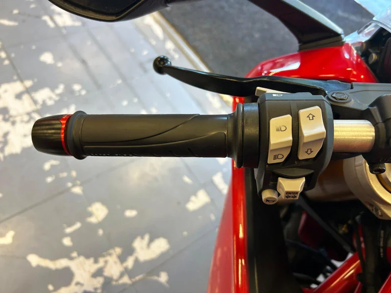 Imagen de Ducati SUPERSPORT S