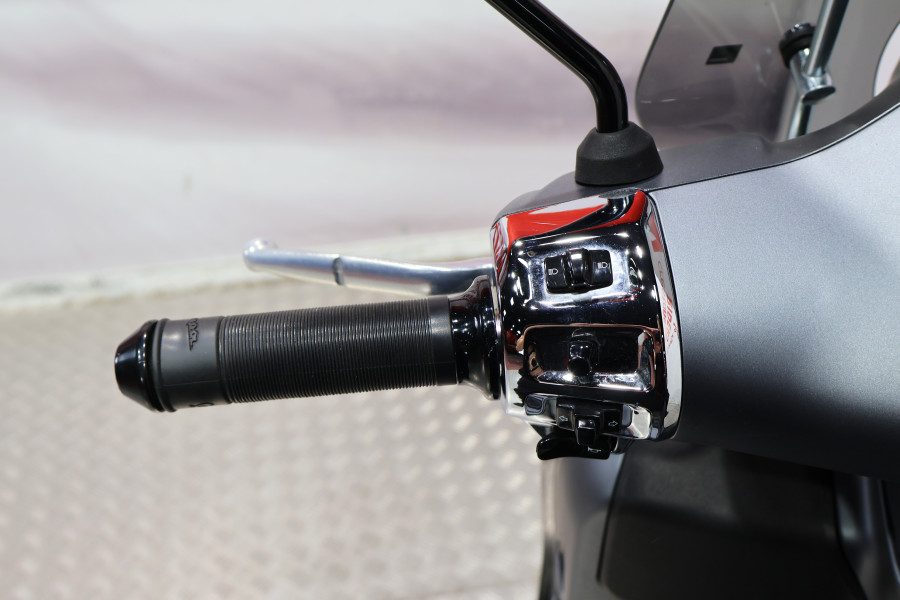 Imagen 8 de Piaggio VESPA GTS 300 Gasolina 24 CV