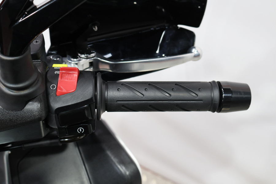 Imagen 9 de Kymco XCITING 400 Gasolina 37 CV