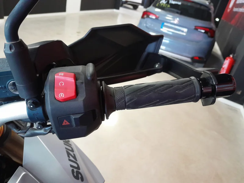 Imagen de Suzuki V Strom 800 DE