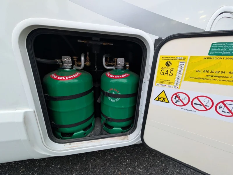 Imagen de Fiat McLouis Nevis 322