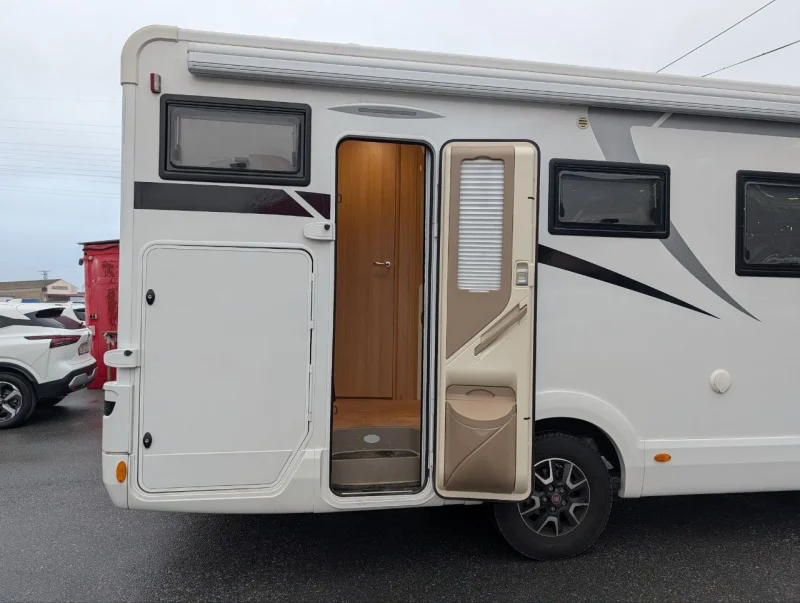 Imagen de Fiat McLouis Nevis 322