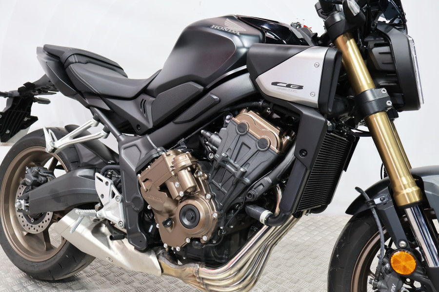 Imagen 12 de Honda CB 650 R E-CLUTCH Gasolina 95 CV