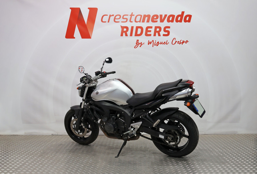 Imagen 10 de Yamaha FZ6 N Gasolina 98 CV