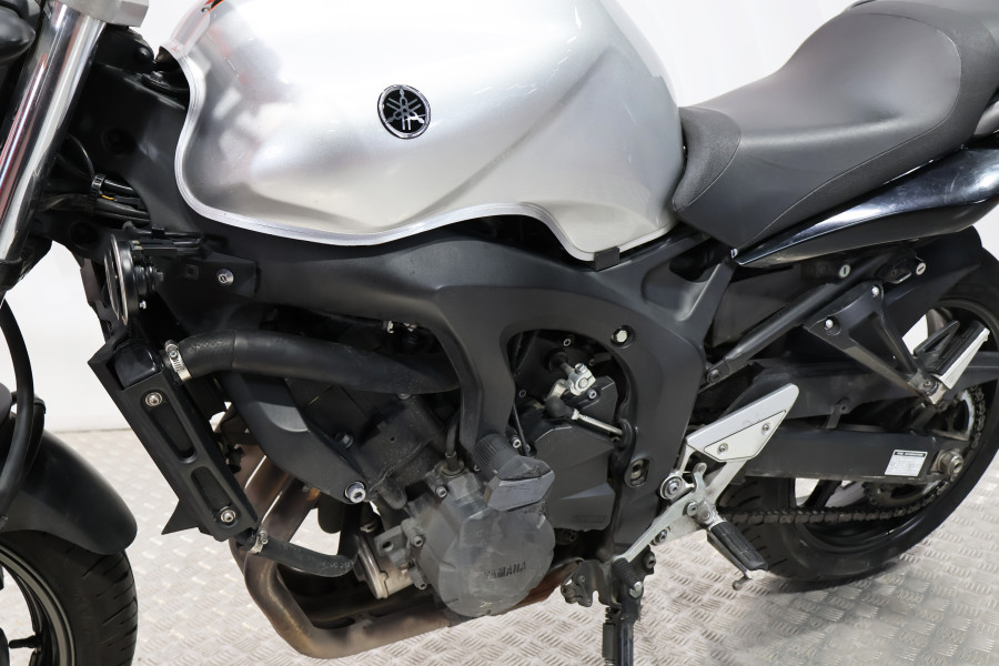 Imagen 13 de Yamaha FZ6 N Gasolina 98 CV