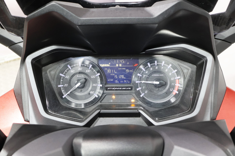 Imagen 2 de Honda FORZA 125 Gasolina 15 CV