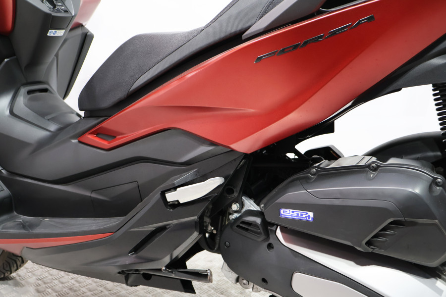 Imagen 14 de Honda FORZA 125 Gasolina 15 CV