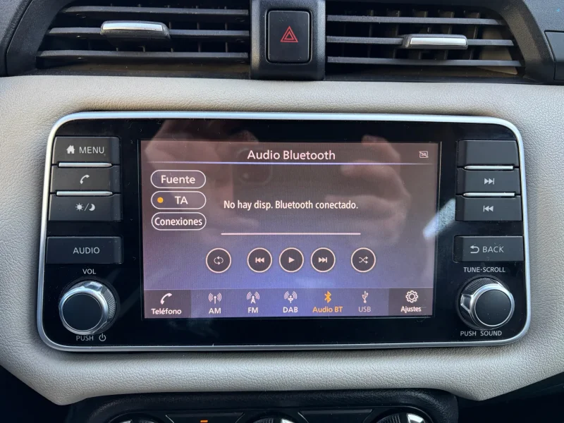 Imagen de NISSAN Micra