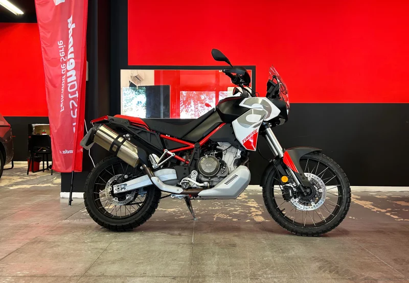 Imagen de Aprilia Tuareg 660