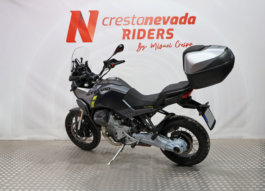 Imagen 10 de Moto Guzzi STELVIO Gasolina 116 CV