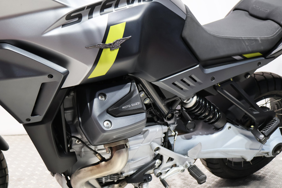 Imagen 13 de Moto Guzzi STELVIO Gasolina 116 CV