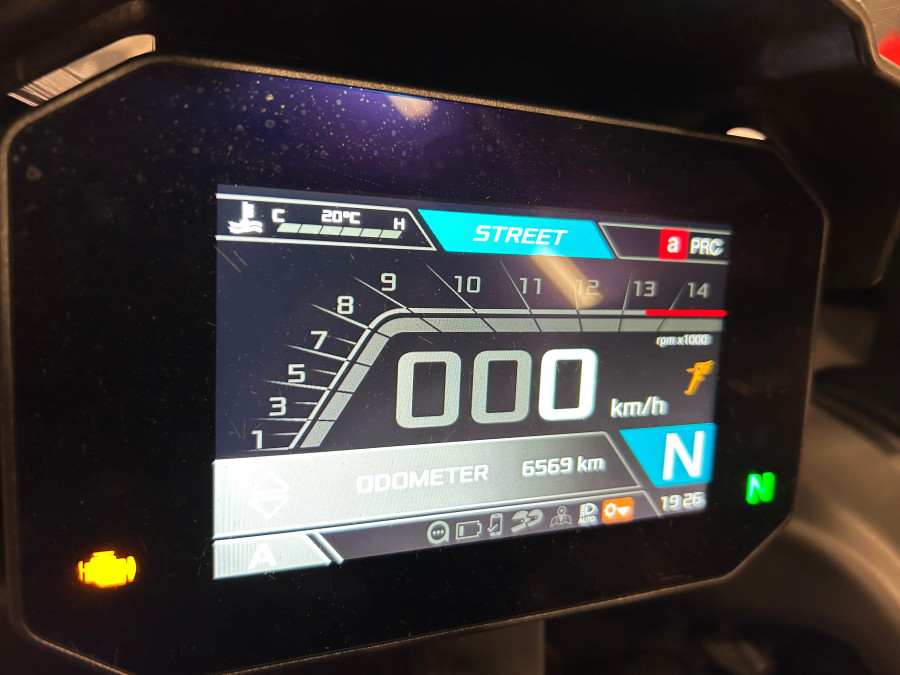Imagen 2 de Aprilia RSV4 Factory Gasolina 218 CV