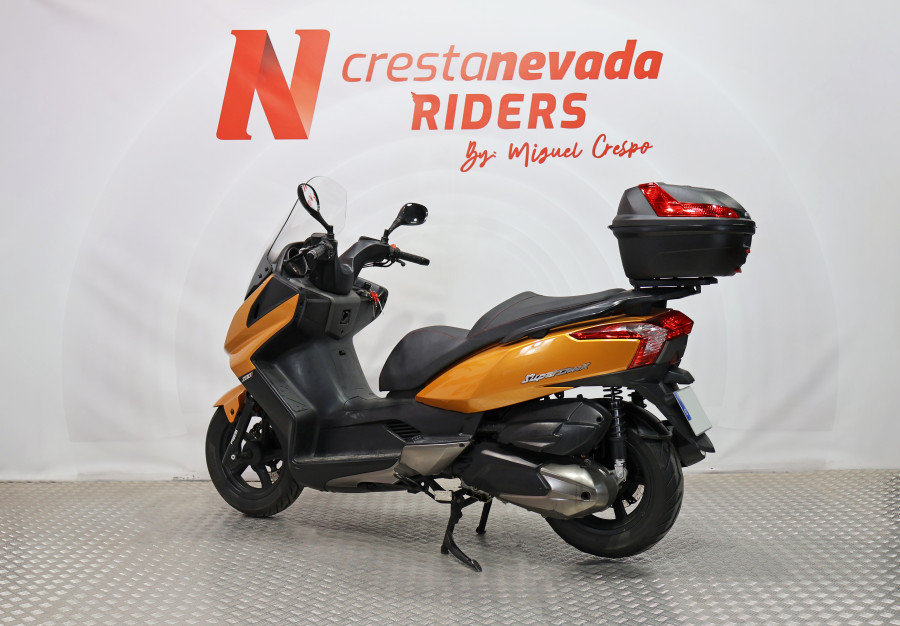 Imagen 10 de Kymco SUPER DINK 300 Gasolina 30 CV