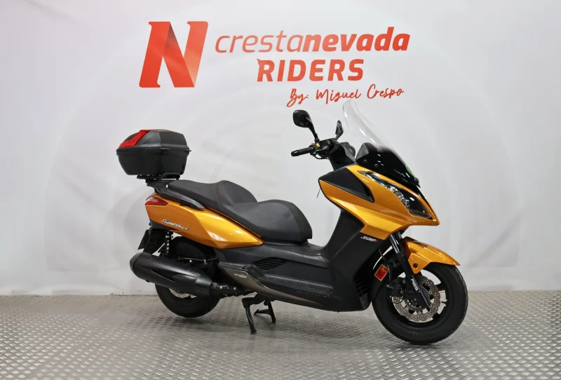 Imagen de Kymco SUPER DINK 300