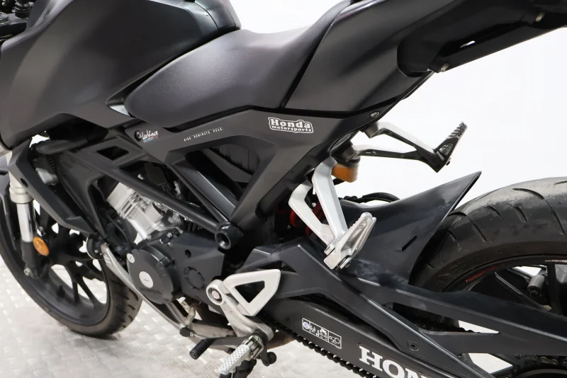 Imagen de Honda CB 125 R