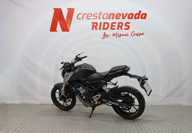 Imagen de Honda CB 125 R