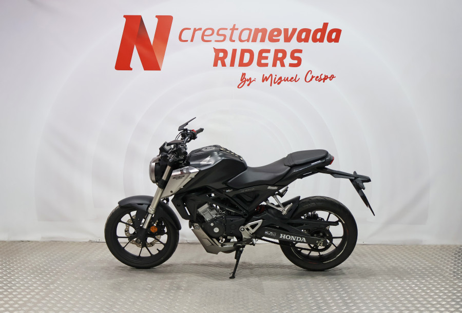 Imagen de Honda CB 125 R