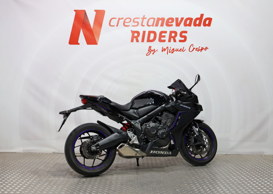 Imagen 11 de Honda CBR 650 R A2 Gasolina 48 CV