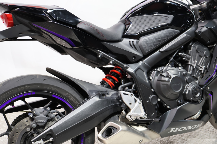 Imagen 15 de Honda CBR 650 R A2 Gasolina 48 CV