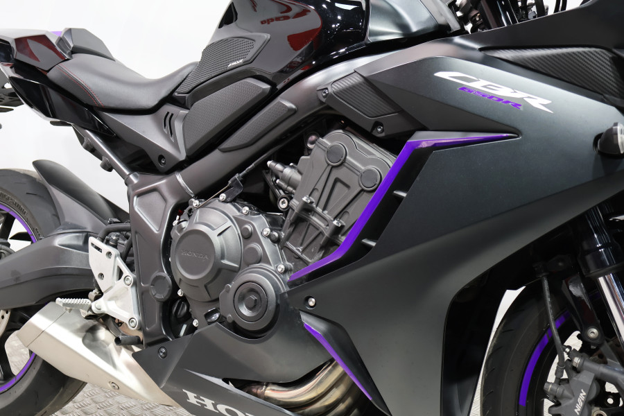 Imagen 12 de Honda CBR 650 R A2 Gasolina 48 CV