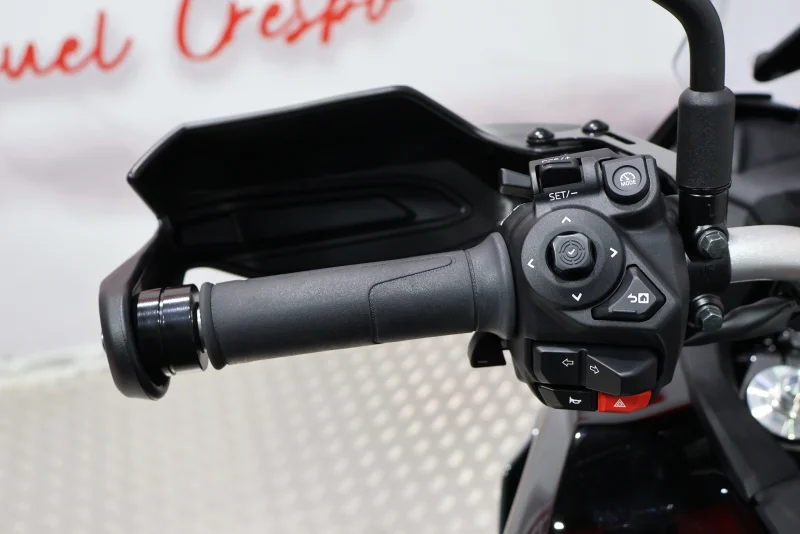 Imagen de Yamaha TRACER 9 Y-AMT