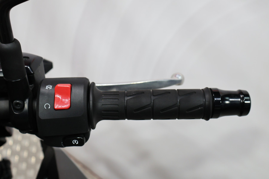 Imagen 9 de KAWASAKI Z 900 Gasolina 125 CV