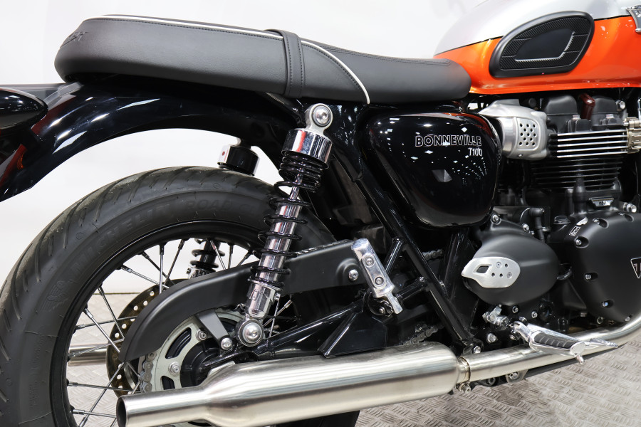 Imagen 15 de Triumph Bonneville T100 Gasolina 65 CV