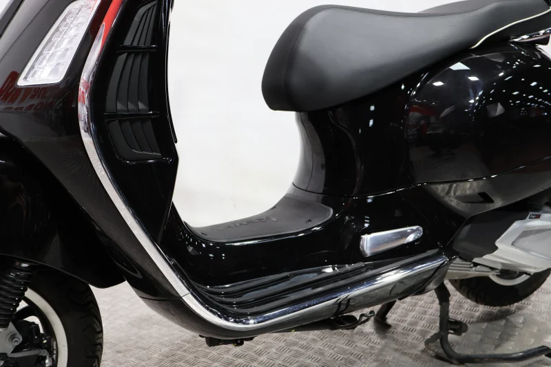 Imagen de Piaggio VESPA GTS 310