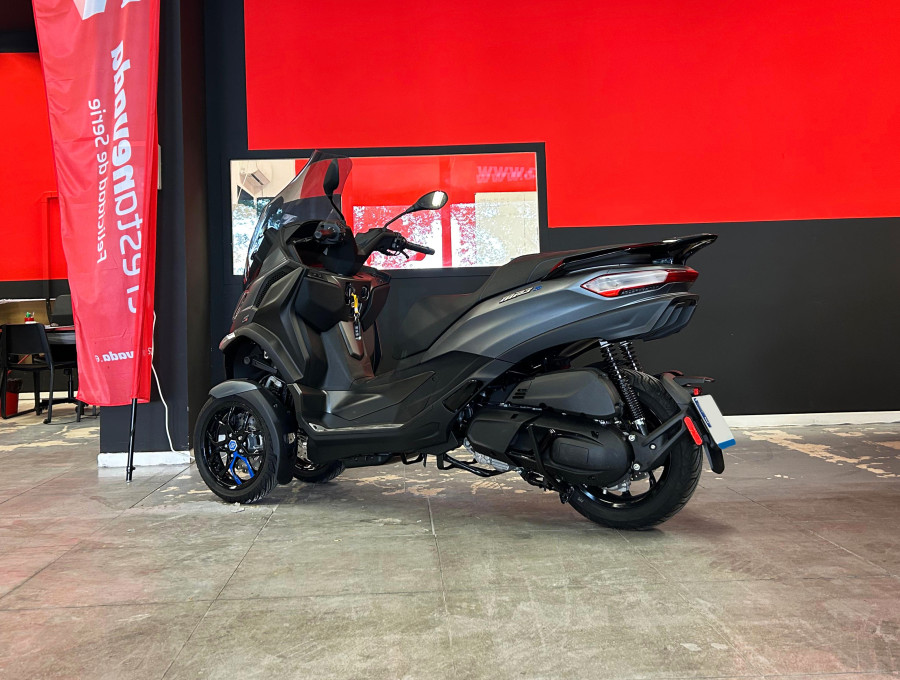 Imagen 10 de Piaggio MP3 400 Gasolina 35 CV