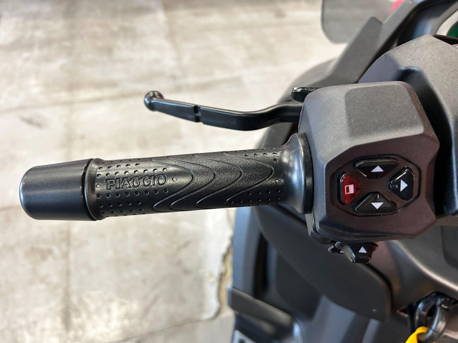 Imagen 8 de Piaggio MP3 400 Gasolina 35 CV