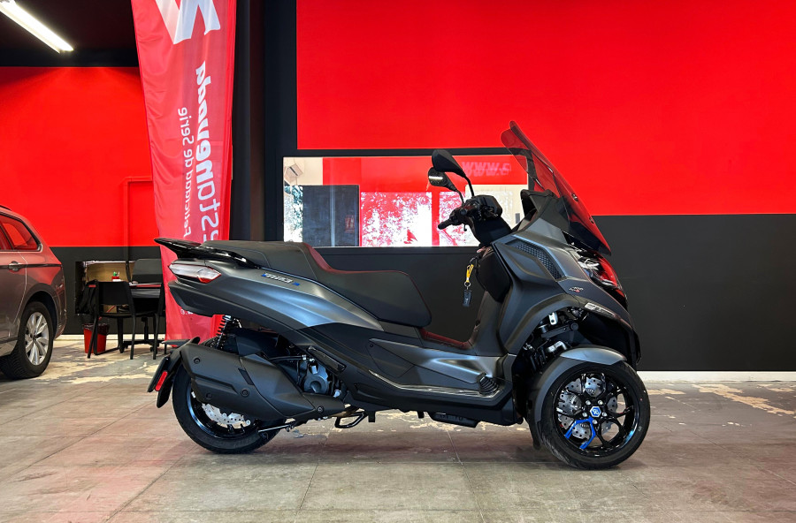 Imagen 7 de Piaggio MP3 400 Gasolina 35 CV