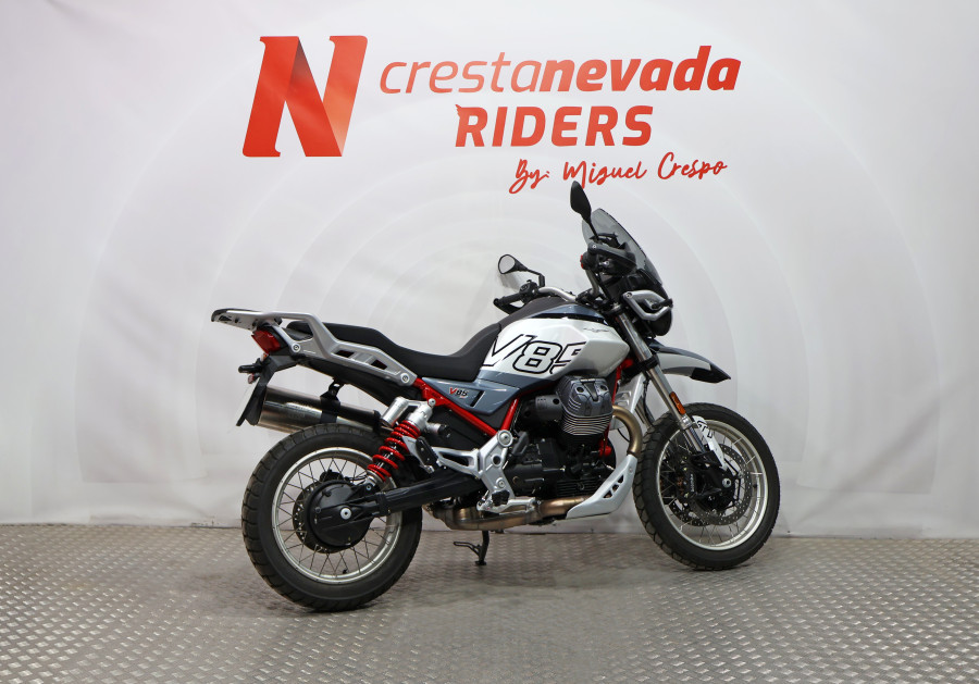 Imagen 11 de Moto Guzzi V 85 TT Gasolina 80 CV