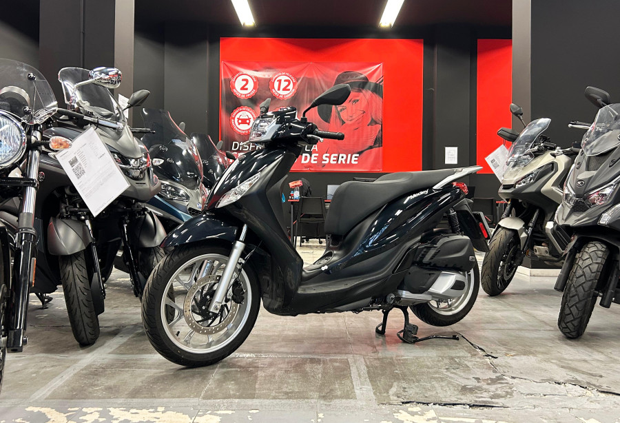 Imagen 4 de Piaggio MEDLEY 125 Gasolina 15 CV