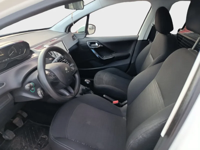 Imagen de Peugeot 208 XAD