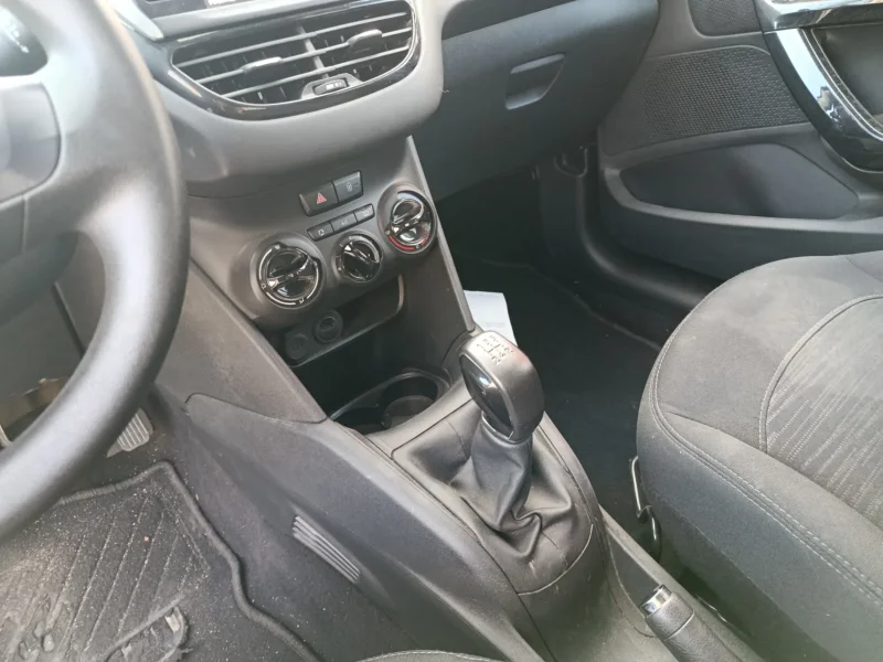 Imagen de Peugeot 208 XAD