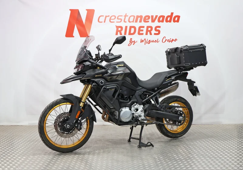 Imagen de VOGE 900 DSX