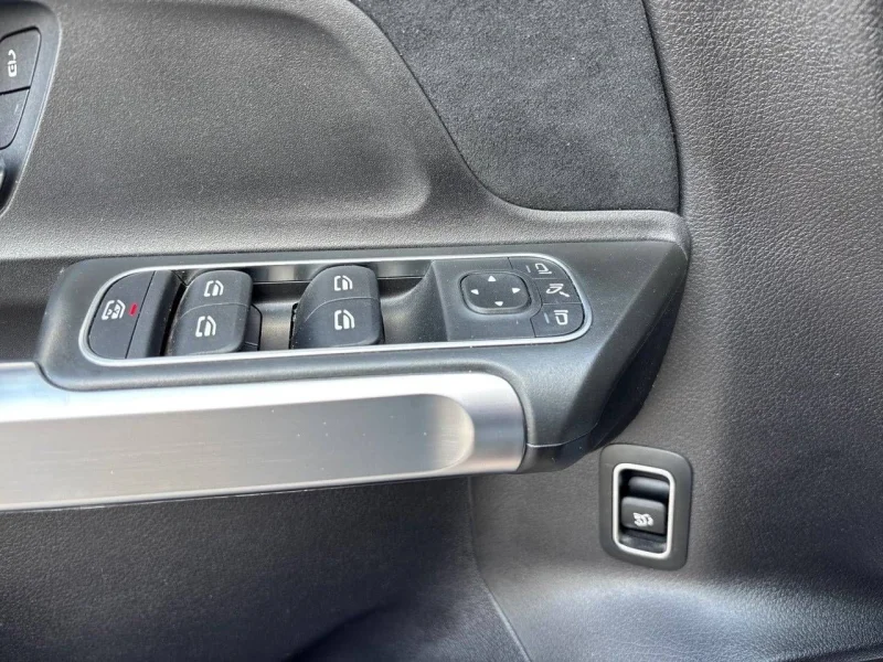 Imagen de mercedes-benz GLB