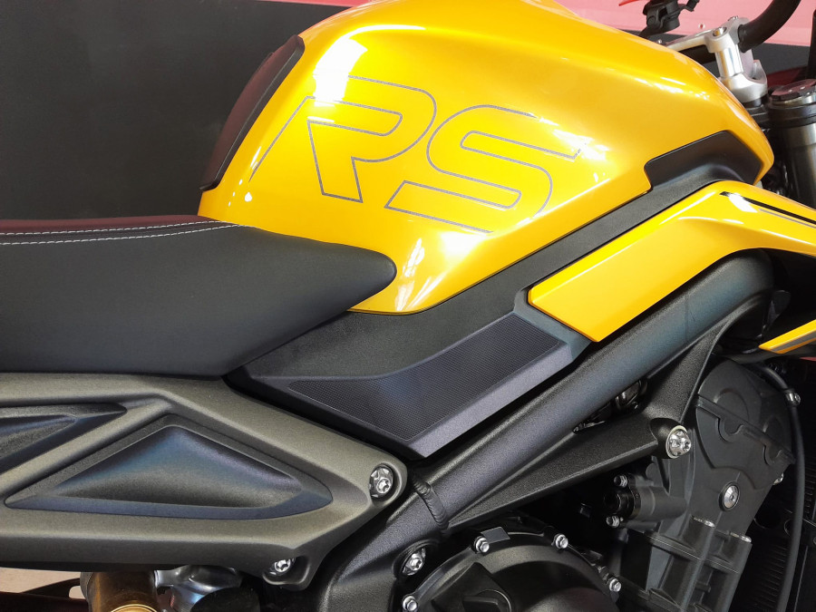 Imagen 13 de Triumph Street Triple RS Gasolina 131 CV