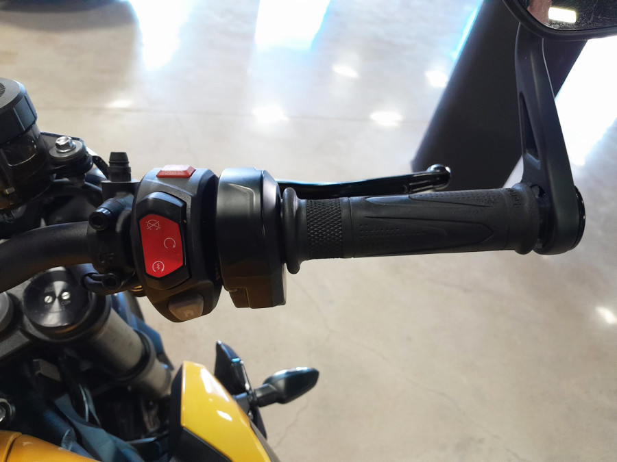 Imagen 9 de Triumph Street Triple RS Gasolina 131 CV